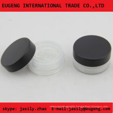 Plastic cosmetic loose powder container with sifter